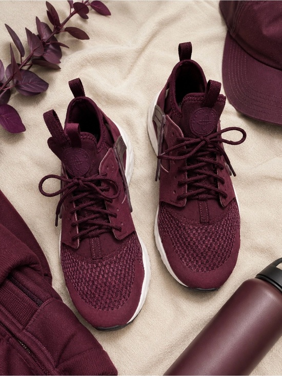 Nike Other - Nike Air Huarache Run Ultra SE In Berry